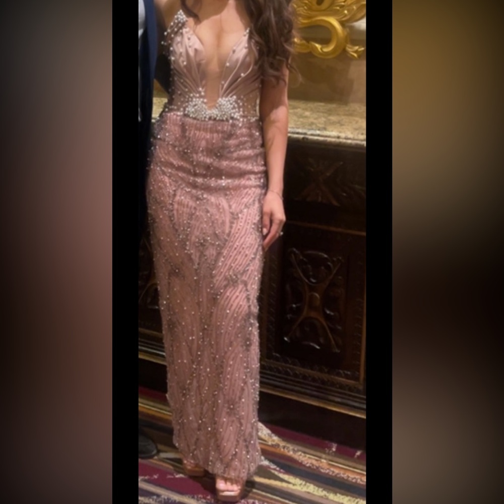 Custom made gown by minna fashion. Made in Kosovo. Size Xs- S